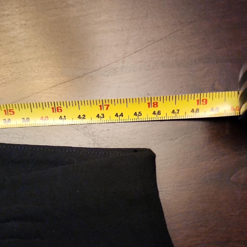 Chico's Perfect Stretch pull on Black Cropped Pants sz 3(XL) Short - Picture 5 of 7